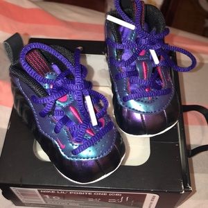 Rush pink nike lil posite one